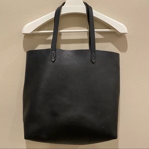 The Transport Tote